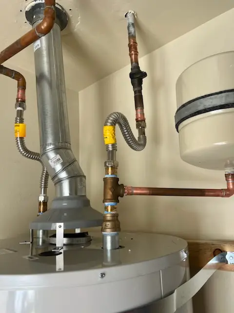Water heater installation and plumbing repair in Richmond